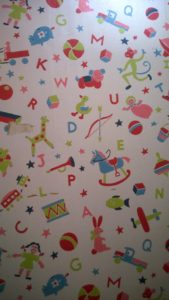 childhood-wall-paper-576x1024